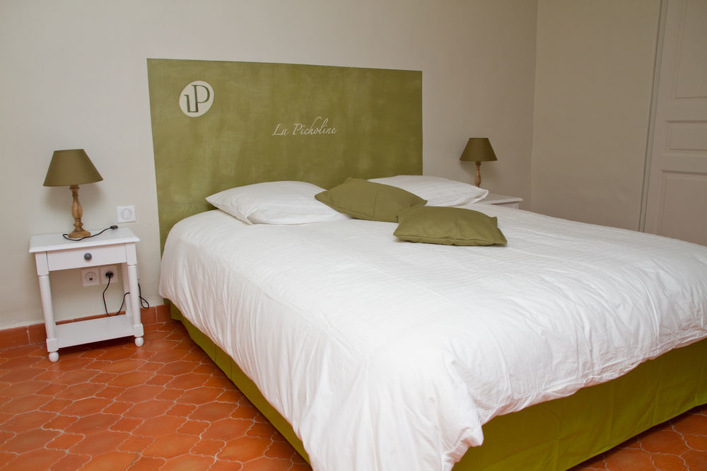 Domaine De La Pomme Hotel Trets Buitenkant foto