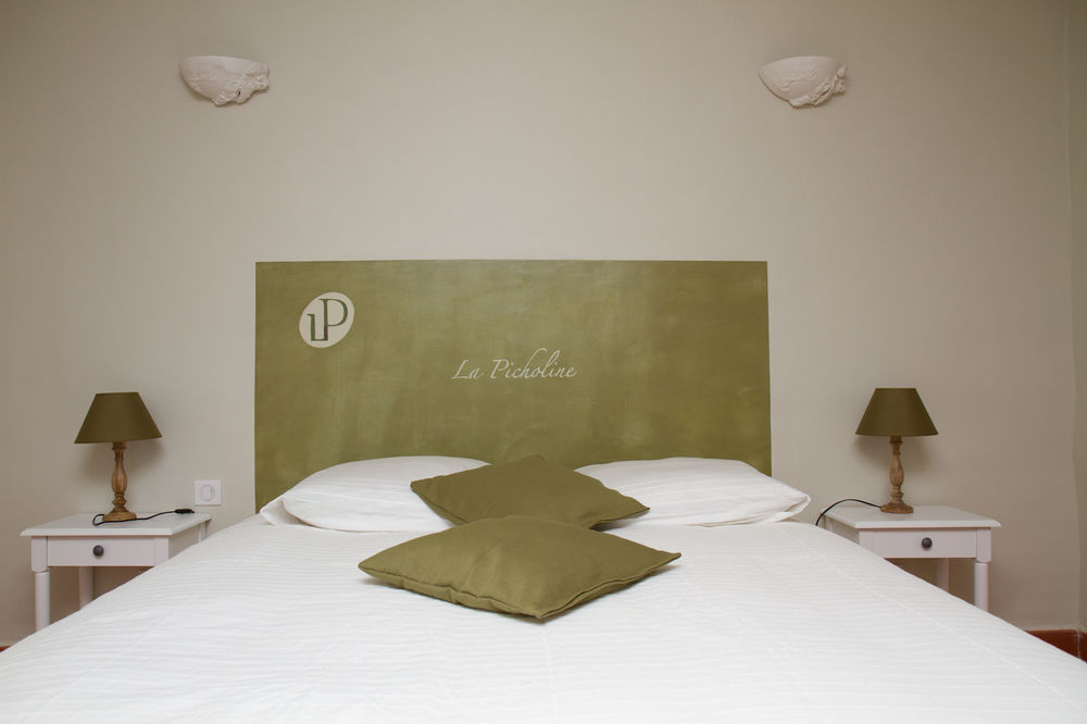 Domaine De La Pomme Hotel Trets Buitenkant foto